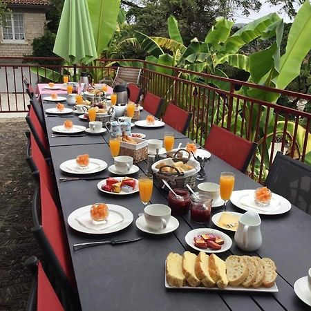 Chambres & Tables D'Hotes Le Pech Grand Saint-Sozy Exterior foto